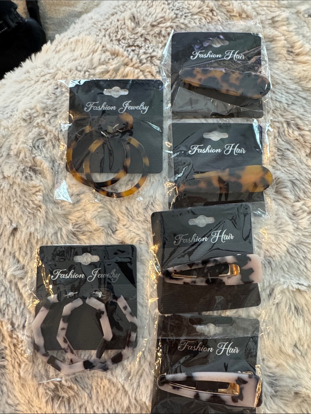 Fashion Jewelry Tortoiseshell Hair Clips & Hoop Earrings - Brown Black Cream